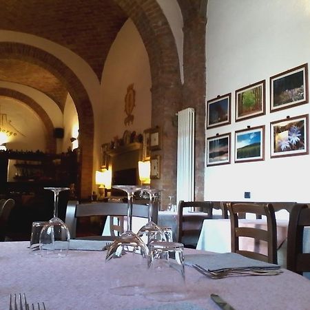 فندق Cisterna Nel Borgo Castiglione dʼOrcia المظهر الخارجي الصورة