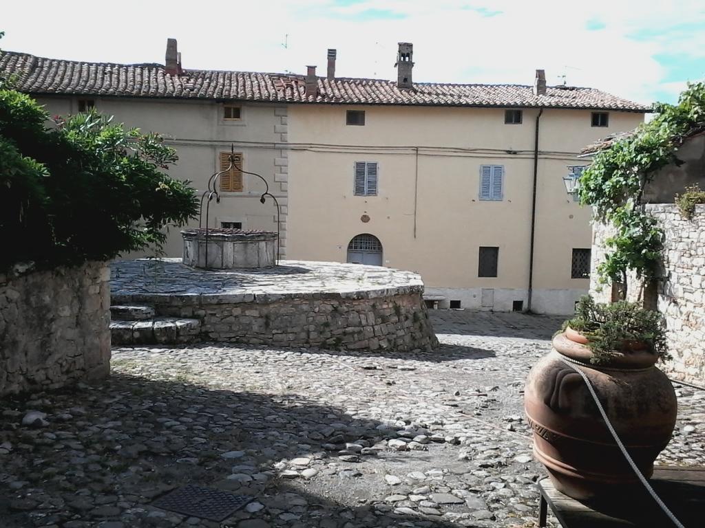 فندق Cisterna Nel Borgo Castiglione dʼOrcia المظهر الخارجي الصورة